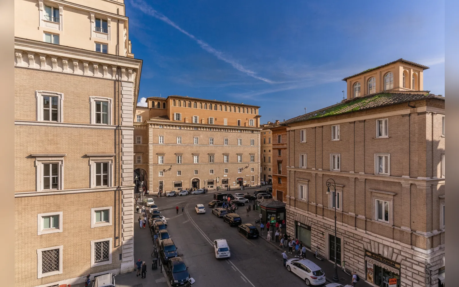 Esterni di Casa navona, Roma (Lazio) (foto 7)